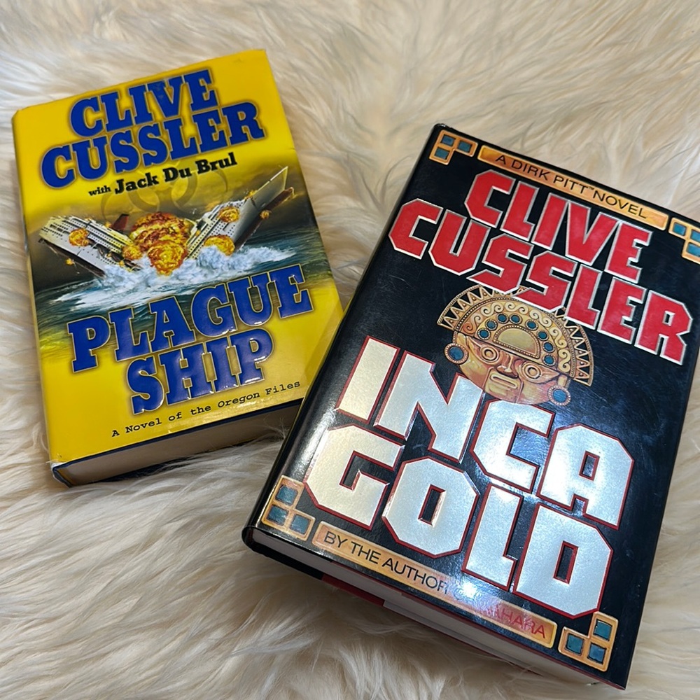 Adventure set of 2 hardcover